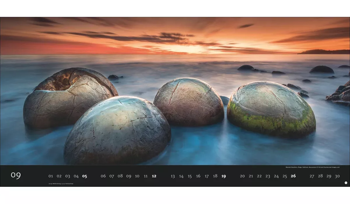 advertising calendar: Magic Moments Panorama 2027