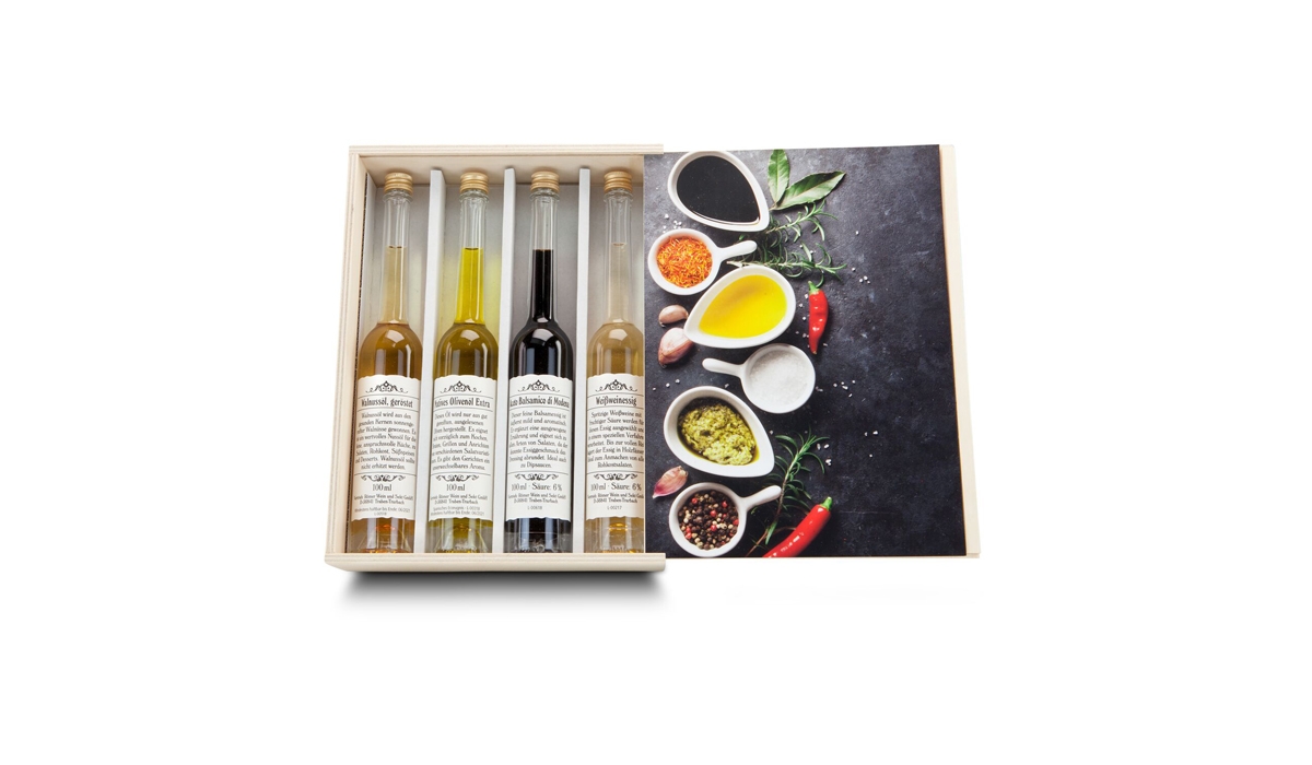 Gift box / Present set: 4-piece kitchen set