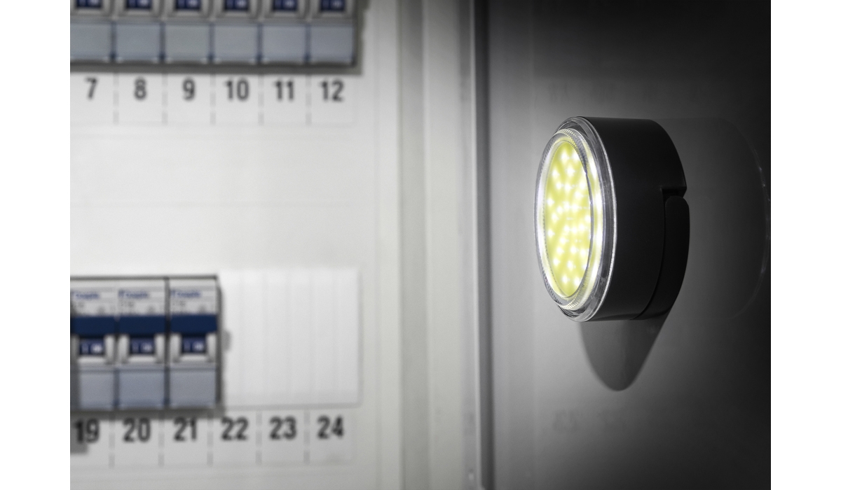 LumiGlowPocket flashlight