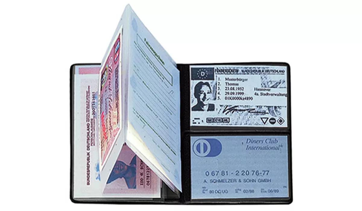 Ausweistasche Euro Normalfolie schwarz mit Einschub