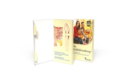 Dr. Oetker soul-warming cup pudding in a folding cardboard