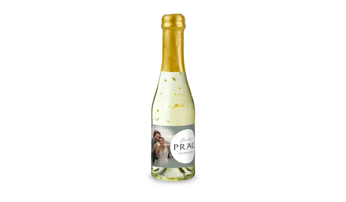 Golden flakes small - bottle clear, 0.2 l